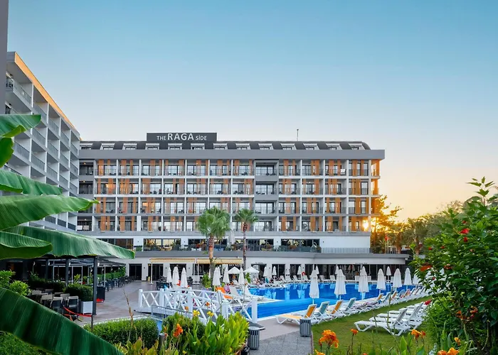 Resort: The Raga Side Ultra All Inclusive (Adults Only)